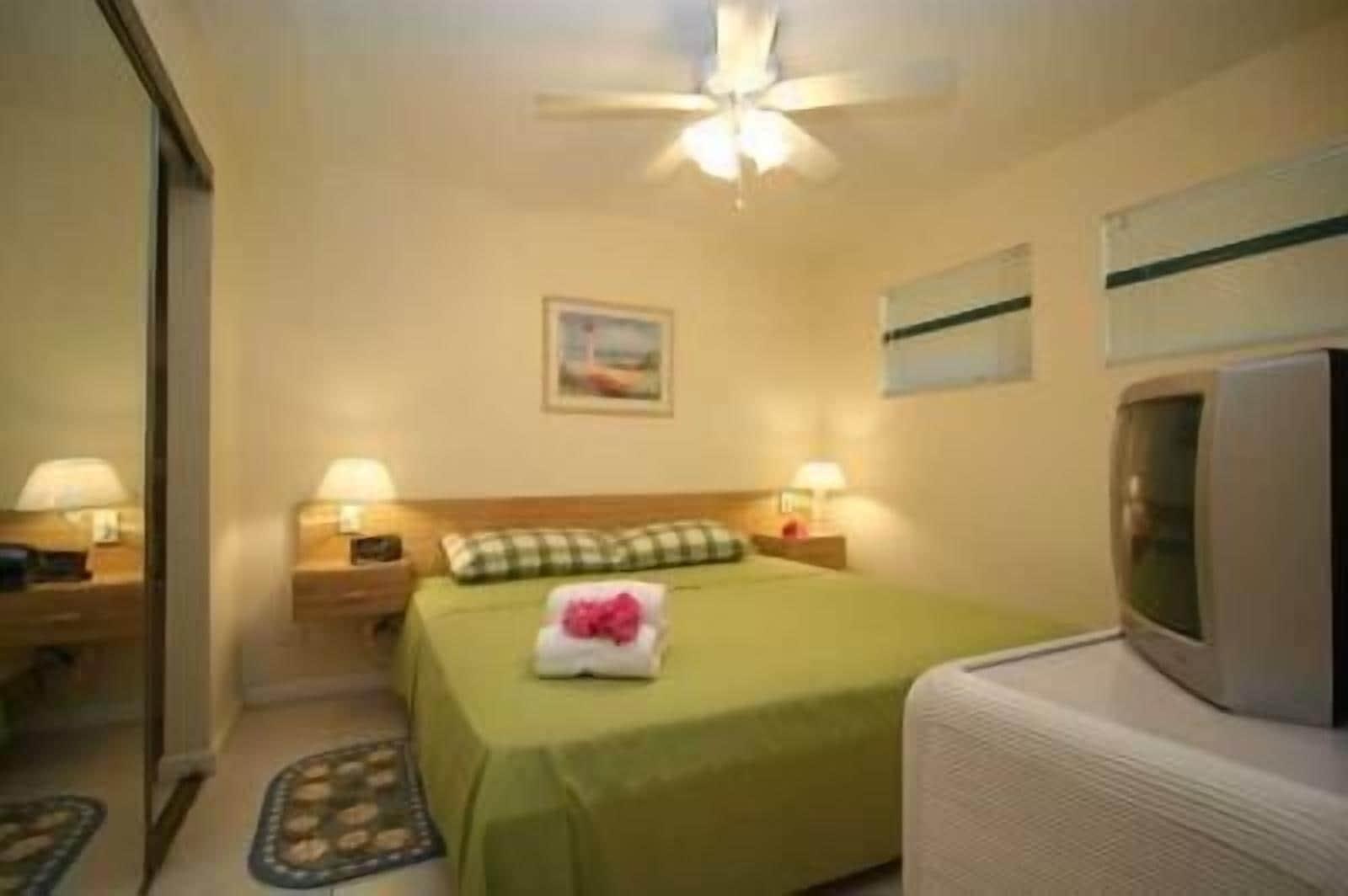 Ocean Reef Yacht Club & Resort Freeport Room photo