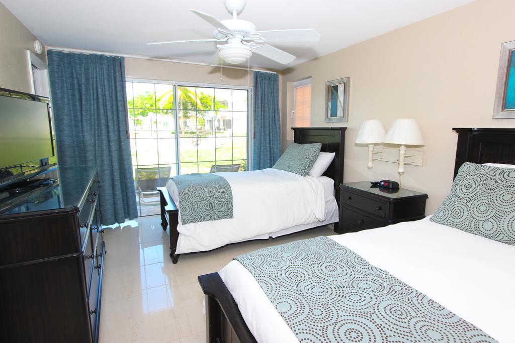Ocean Reef Yacht Club & Resort Freeport Room photo
