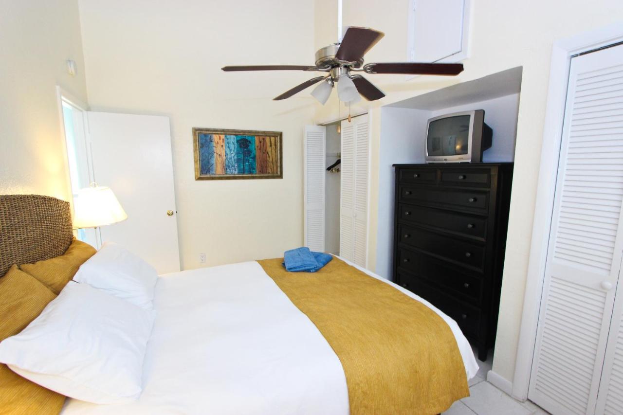 Ocean Reef Yacht Club & Resort Freeport Room photo